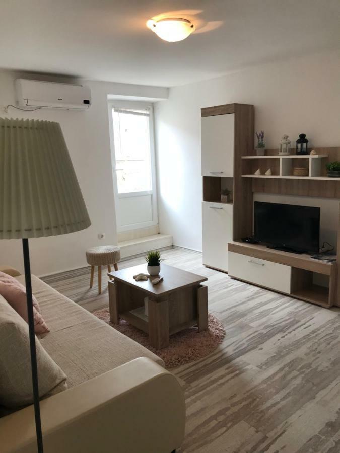 Moro Apartment กอร์จูลา ภายนอก รูปภาพ